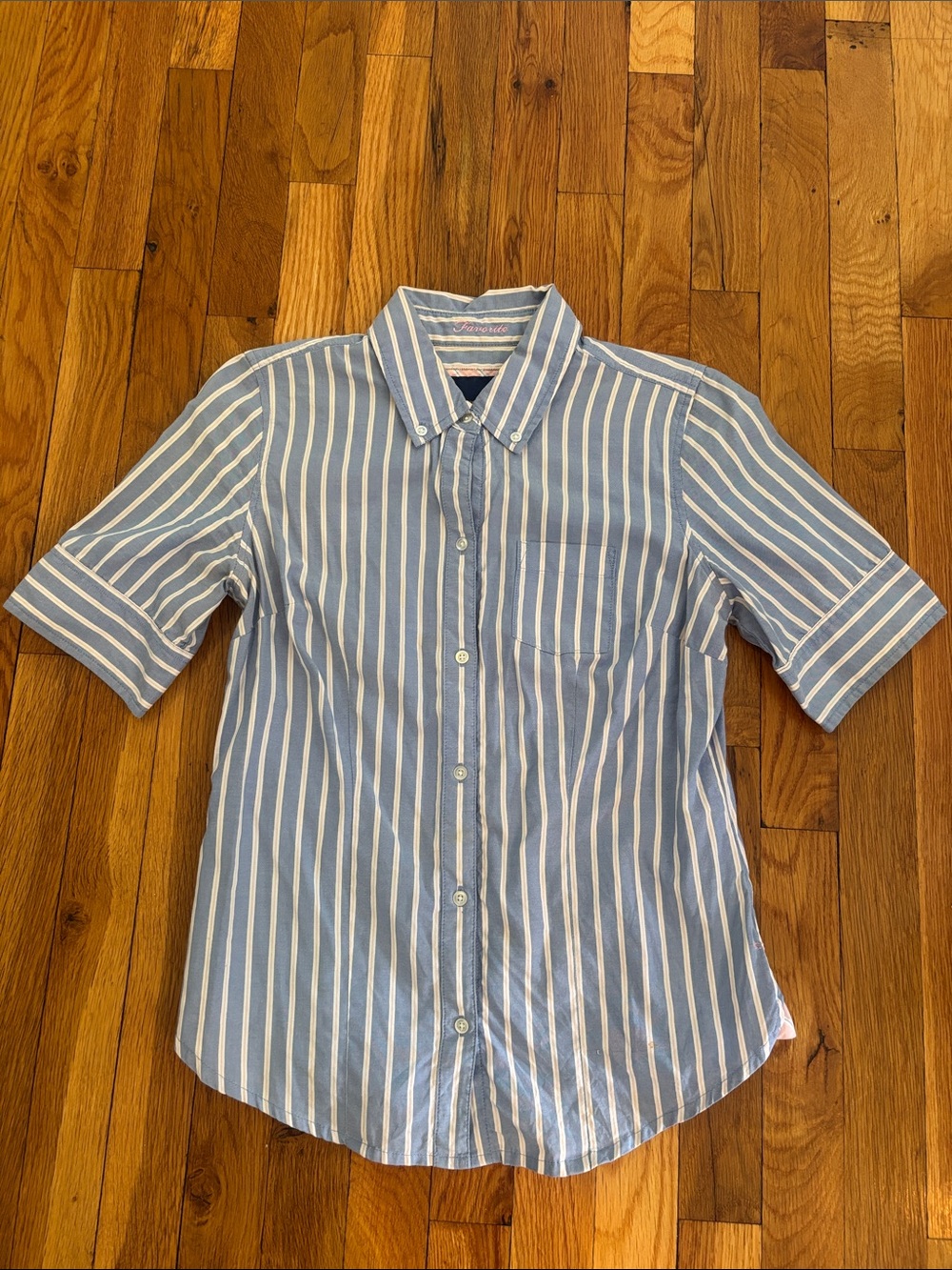 Men's Light Blue & White Stripe Short-Sleeve Button-Down Shirt
